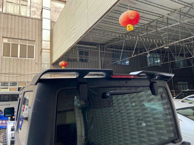 Easy-to-install rear spoiler for Jeep Wrangler JL