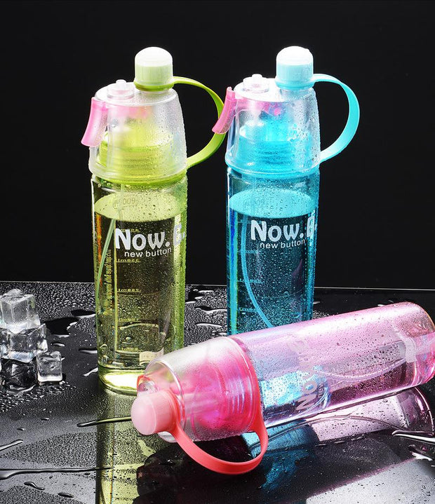 600ml Spray Cold Water Bottle Sublimation Mist Water Bottle Reusable Gym Sports Plastic Bottle with Spray Summer